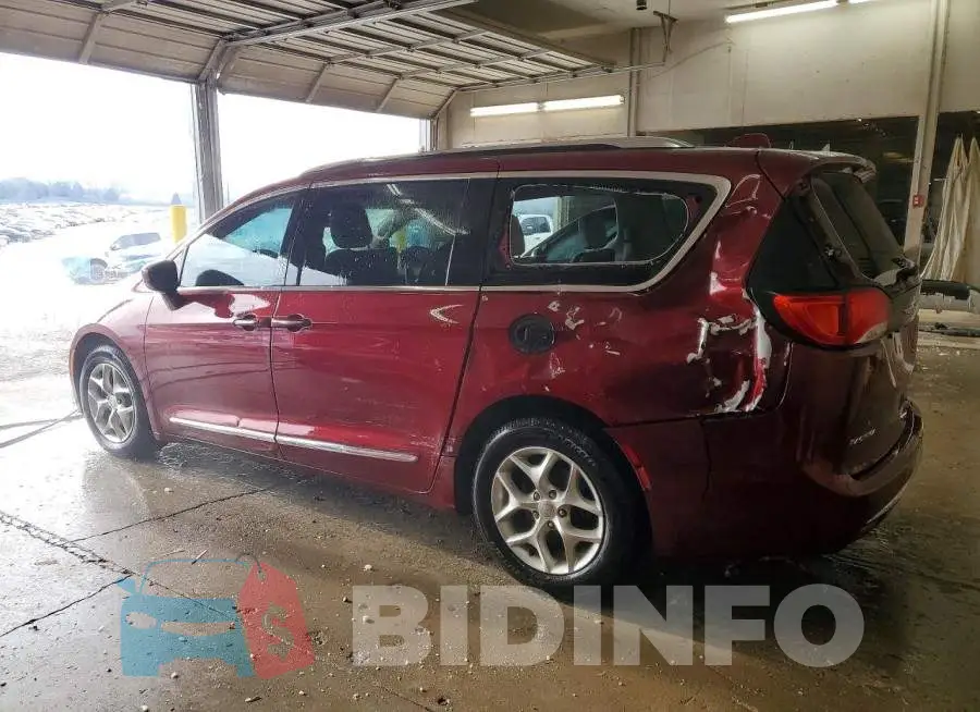 2C4RC1EG3HR538123 Photo# 2