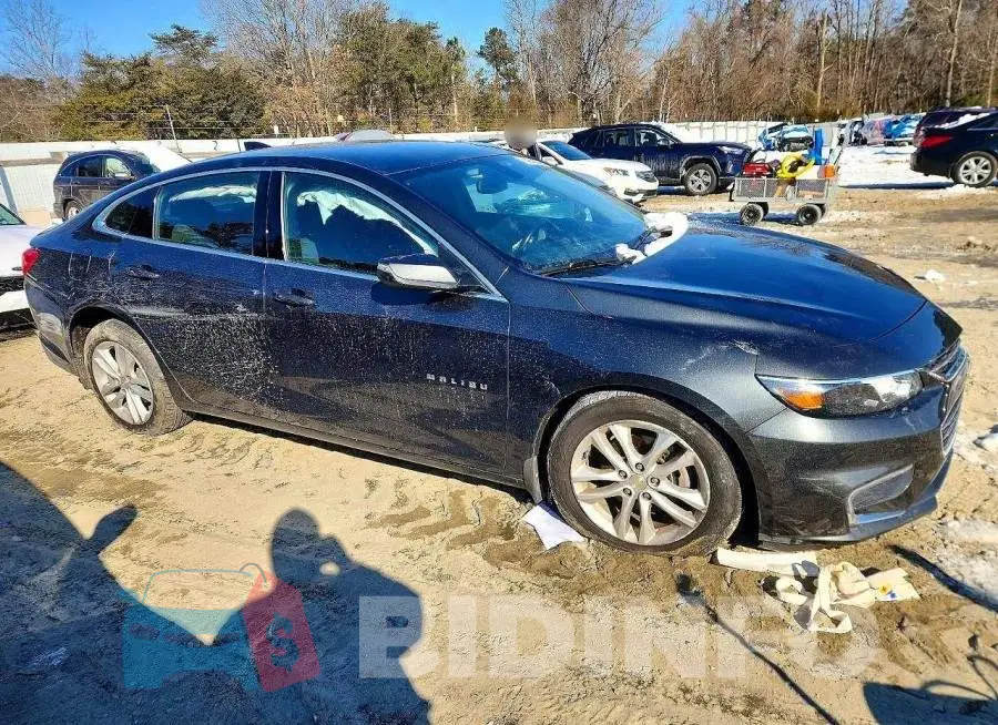 1G1ZD5ST5JF231550 Photo# 4