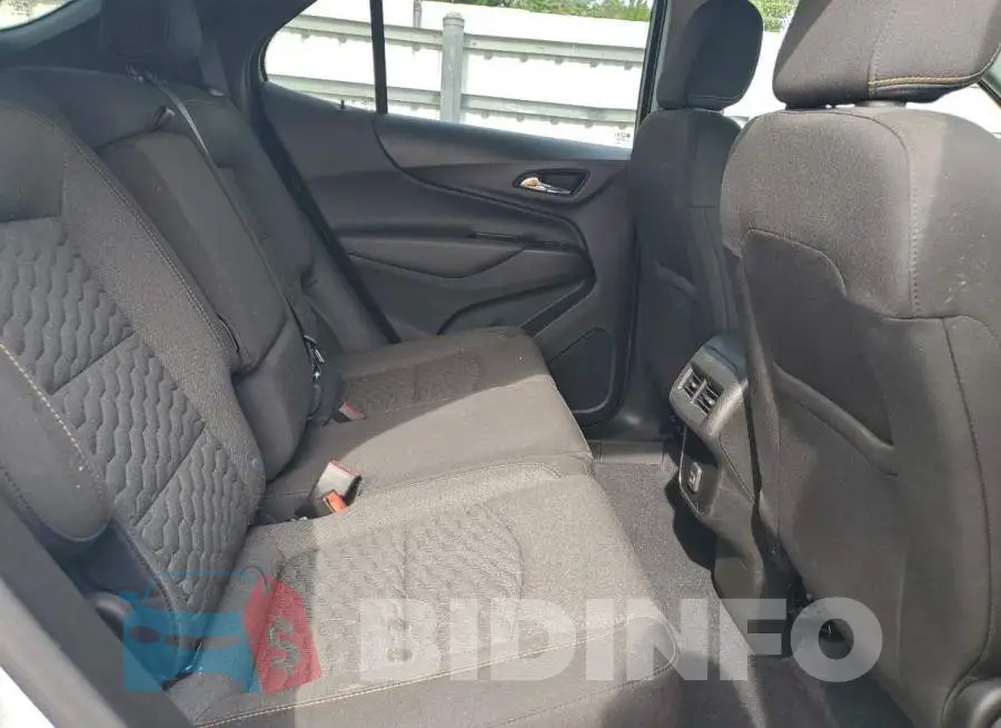 2GNAXTEV4M6162417 Photo# 11