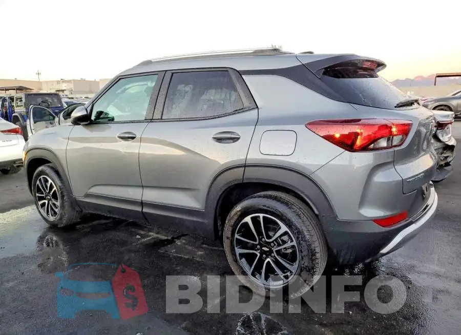 KL79MPSP6SB163822 Photo# 2
