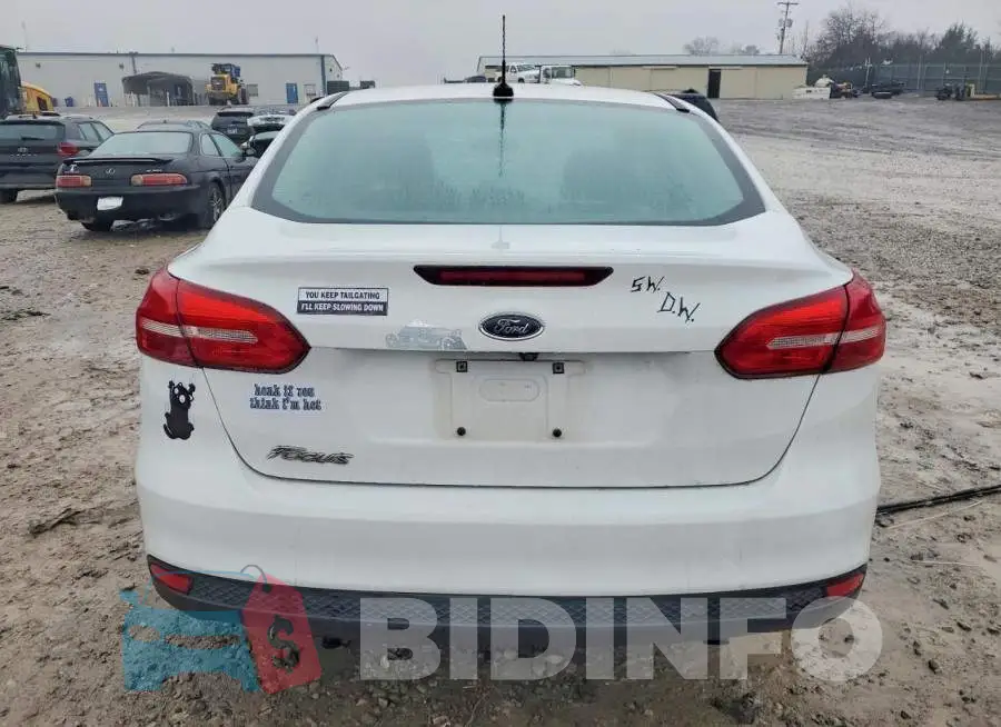 1FADP3E2XJL255284 Photo# 6
