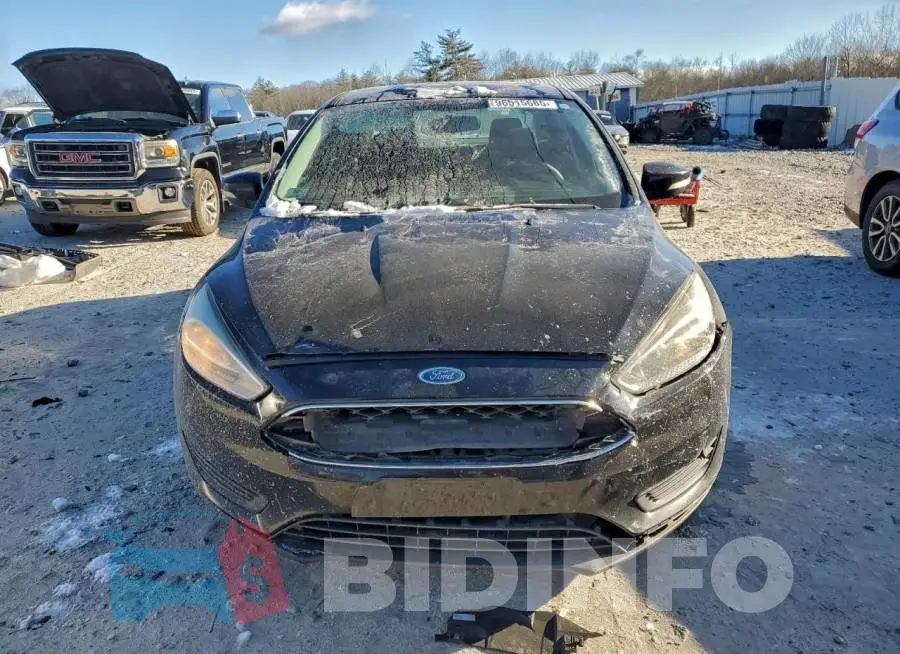 1FADP3F24HL325807 Photo# 5