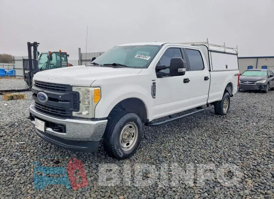 1FT7W2B69HEC15854 Photo# 1
