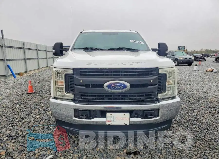1FT7W2B69HEC15854 Photo# 5