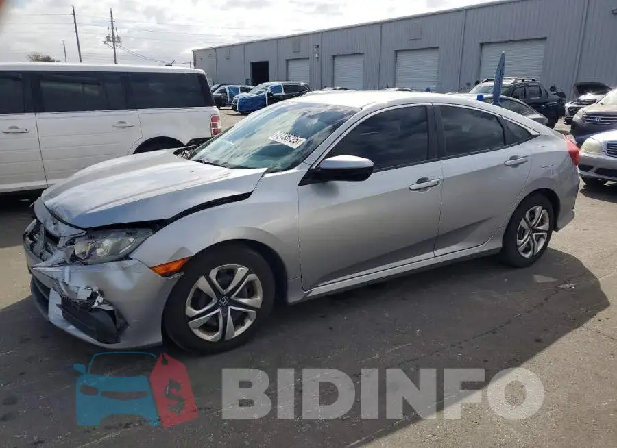 19XFC2F53HE077979 Photo# 1