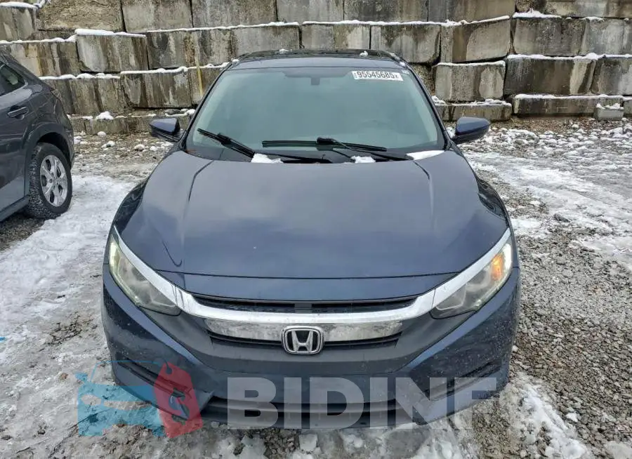 19XFC2F75HE022208 Photo# 5