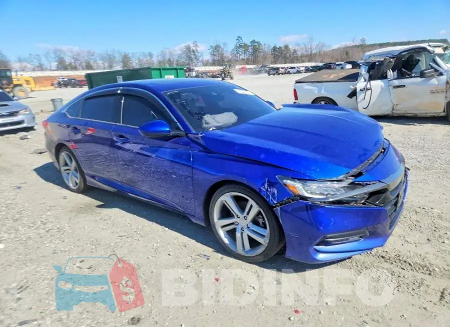 1HGCV2F35KA019198 Photo# 4