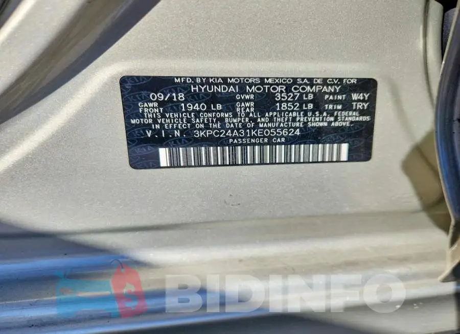 3KPC24A31KE055624 Photo# 13