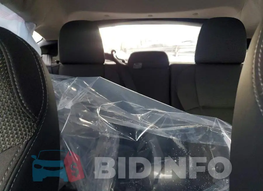JF2GUADC5RH227097 Photo# 10