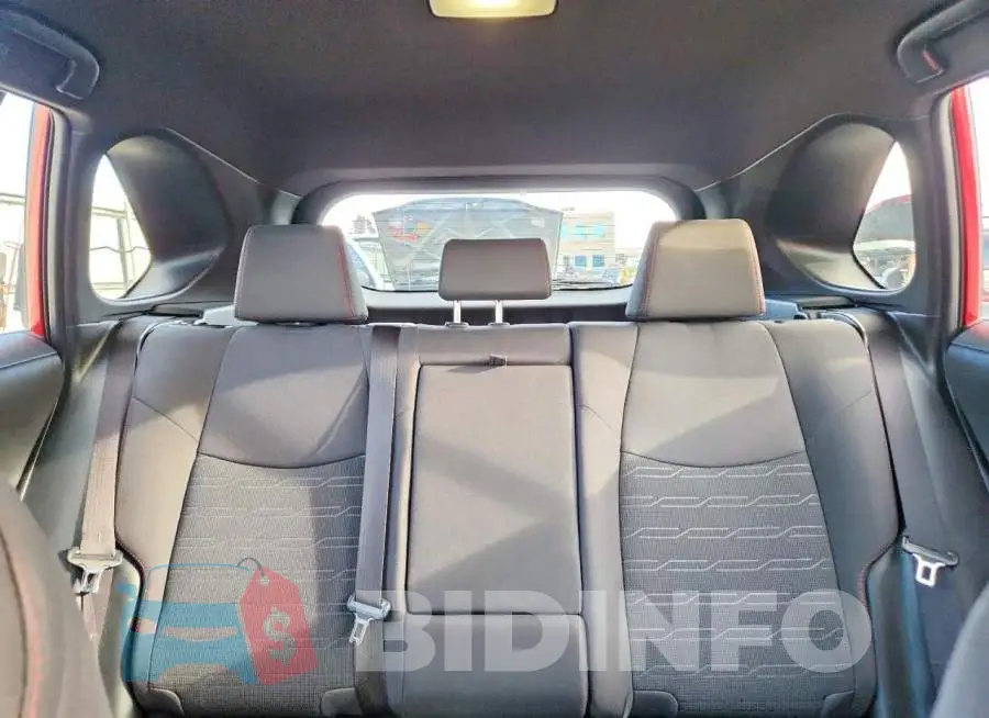 JTMCB3FV6PD140388 Photo# 10