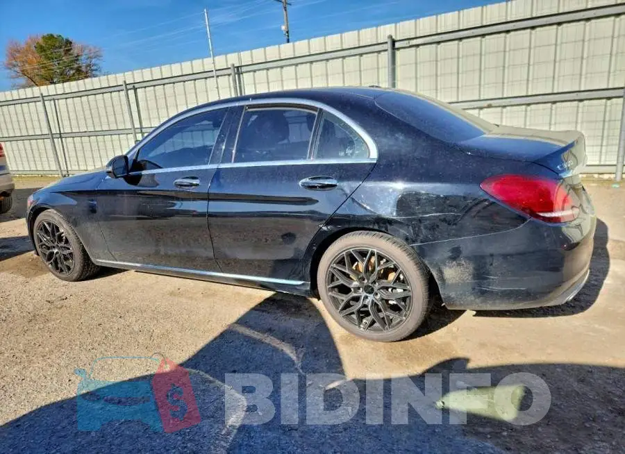 55SWF8DB2KU295012 Photo# 2