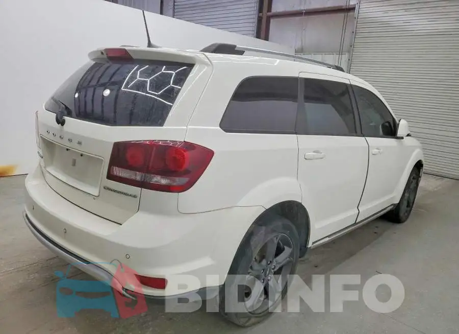 3C4PDCGB6LT231715 Photo# 3