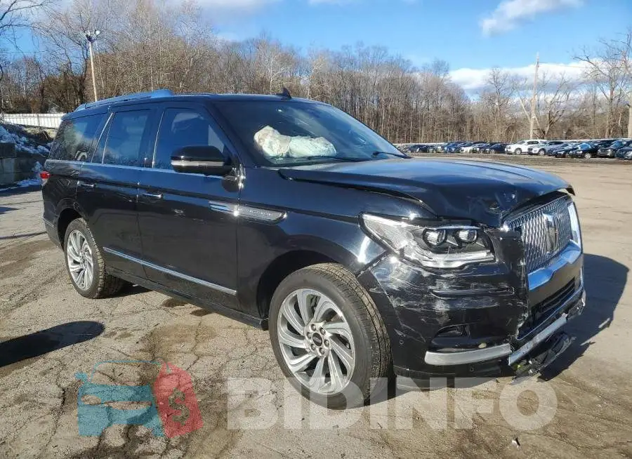 5LMJJ2LT0NEL10767 Photo# 4