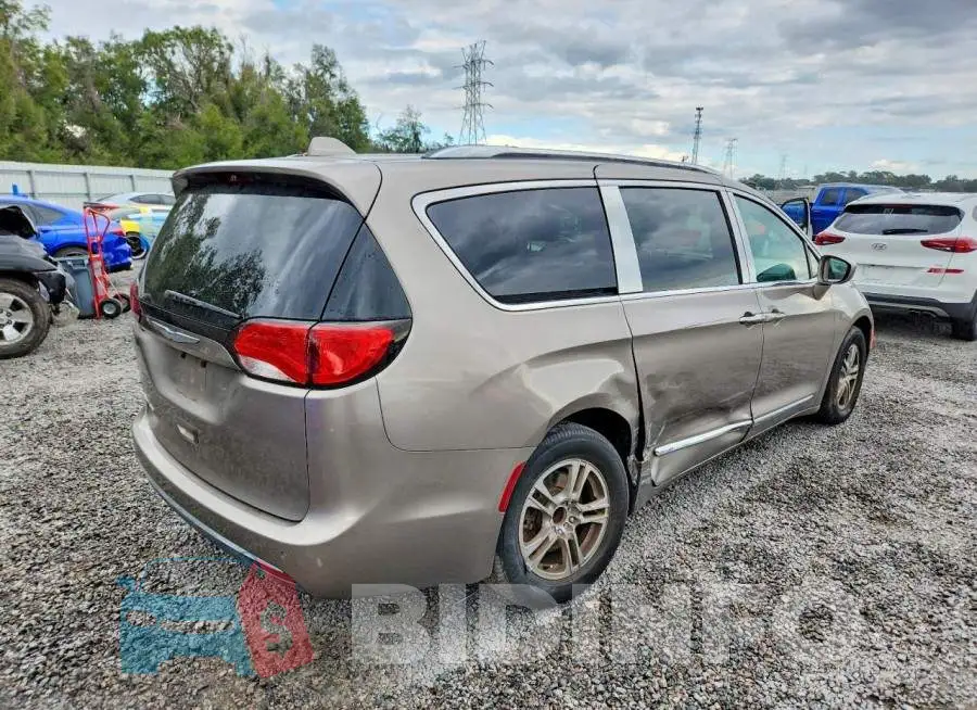 2C4RC1EG2HR536928 Photo# 3