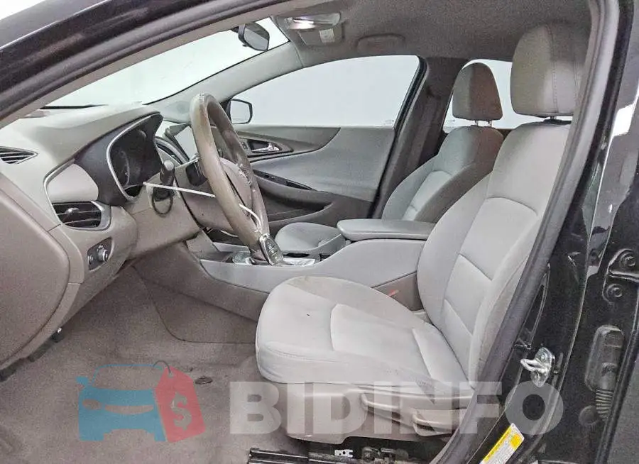 1G1ZB5ST0LF154739 Photo# 7