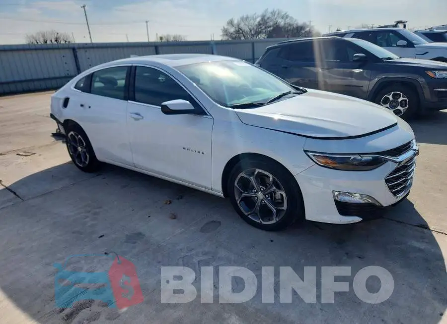 1G1ZD5ST5RF172446 Photo# 4