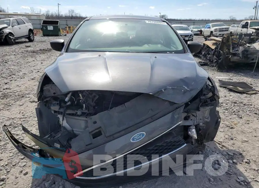 1FADP3E26HL305754 Photo# 5