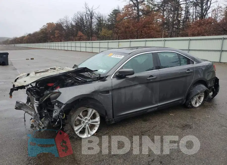 1FAHP2E80JG107024 Photo# 1