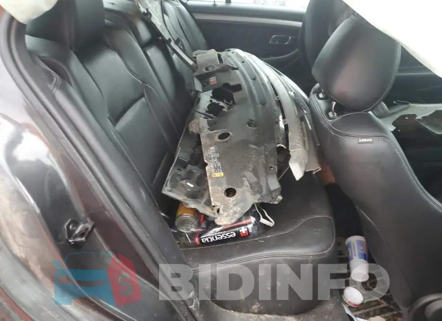 1FAHP2E80JG107024 Photo# 10
