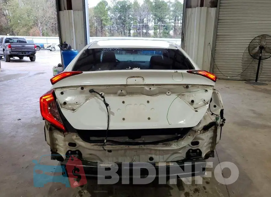 19XFC2F50HE057561 Photo# 6