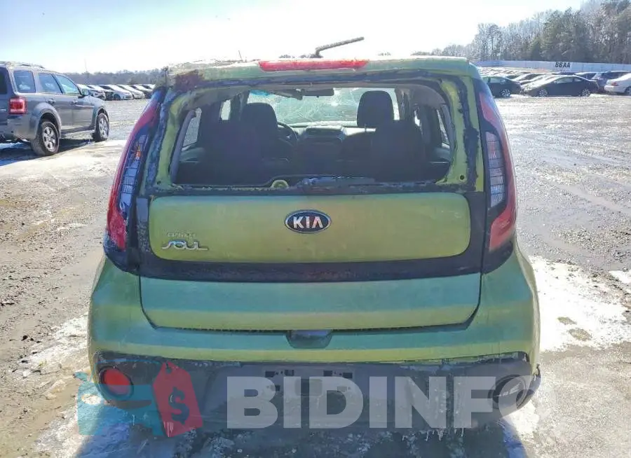 KNDJN2A2XJ7902732 Photo# 6