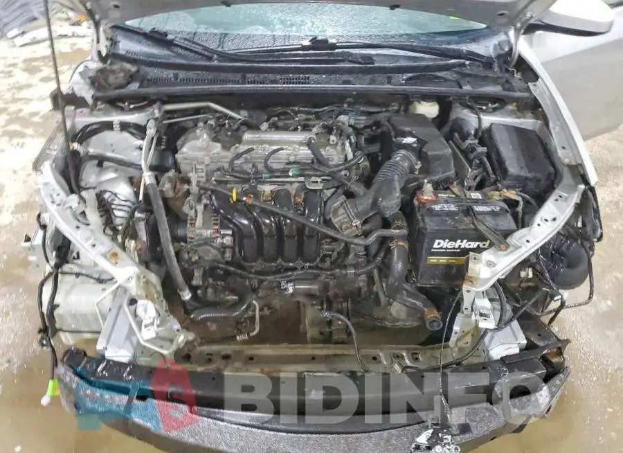 2T1BURHE2JC098148 Photo# 11