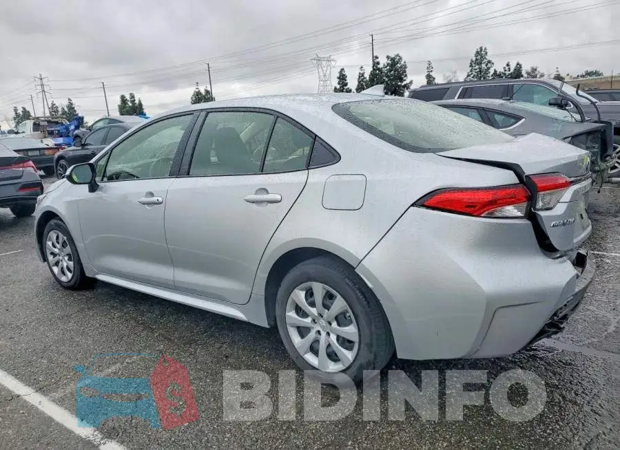 JTDBCMFEXP3024387 Photo# 2