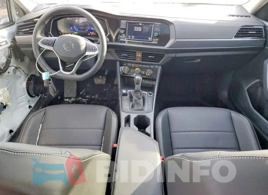 3VW7M7BU2RM067945 Photo# 8