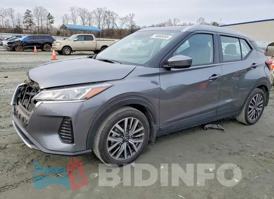 3N1CP5CV1RL484194 Photo# 1