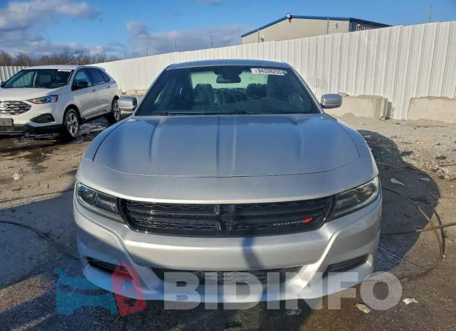 2C3CDXBG6KH725335 Photo# 5