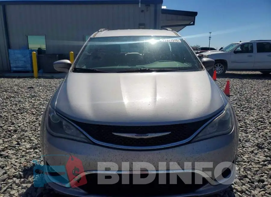 2C4RC1BGXLR140372 Photo# 5