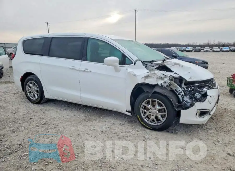 2C4RC1FG2LR245384 Photo# 4