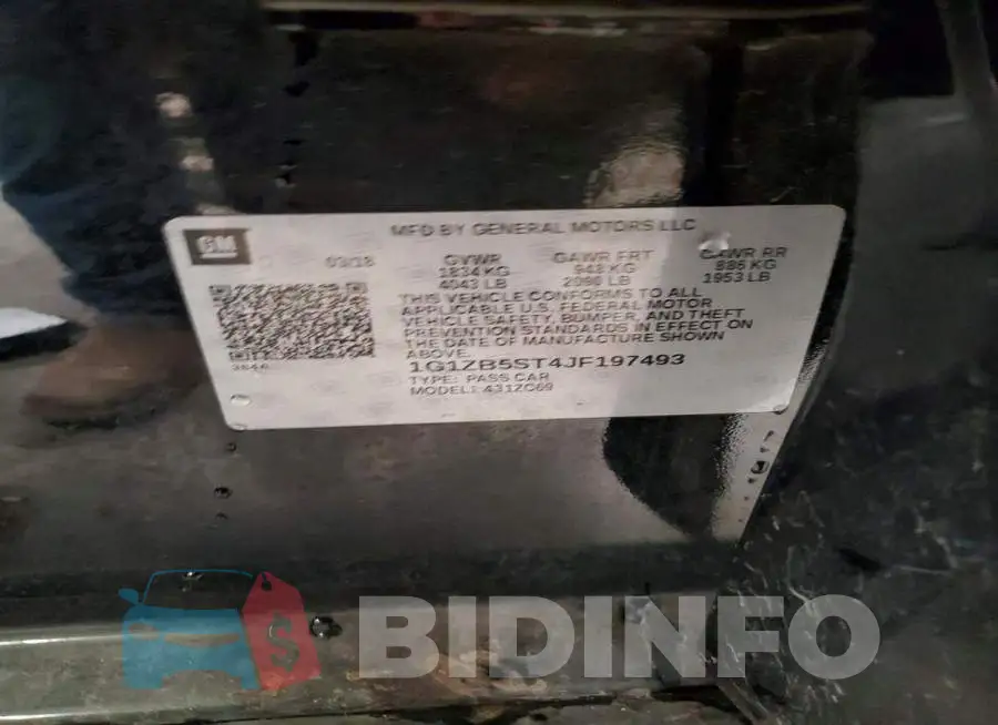 1G1ZB5ST4JF197493 Photo# 11
