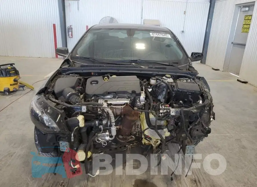 1G1ZB5ST5NF215201 Photo# 5