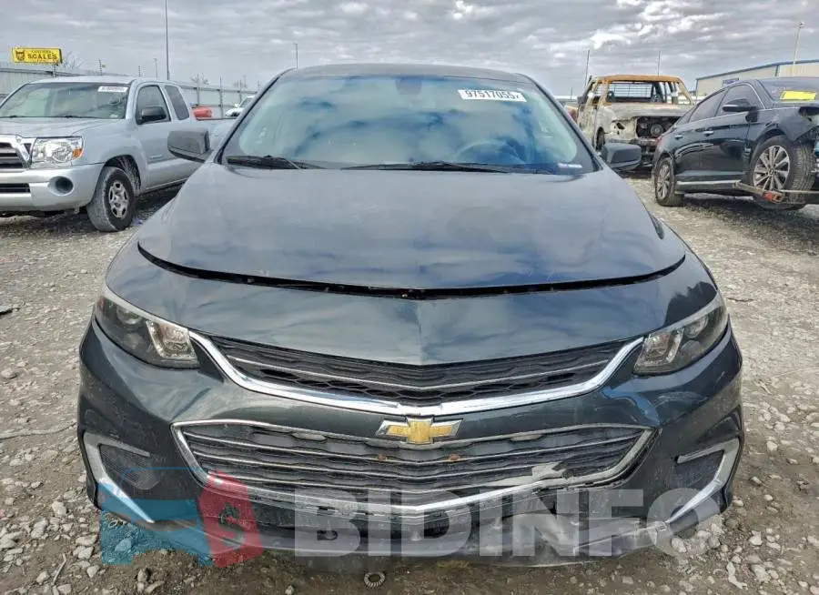 1G1ZB5ST7HF181881 Photo# 5
