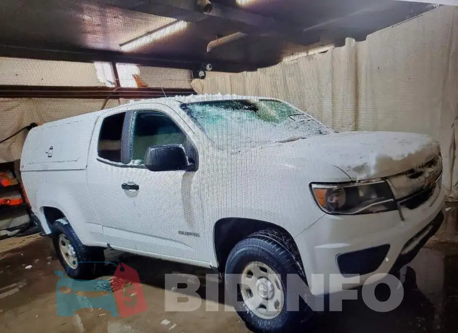 1GCHSBEA3J1254954 Photo# 4