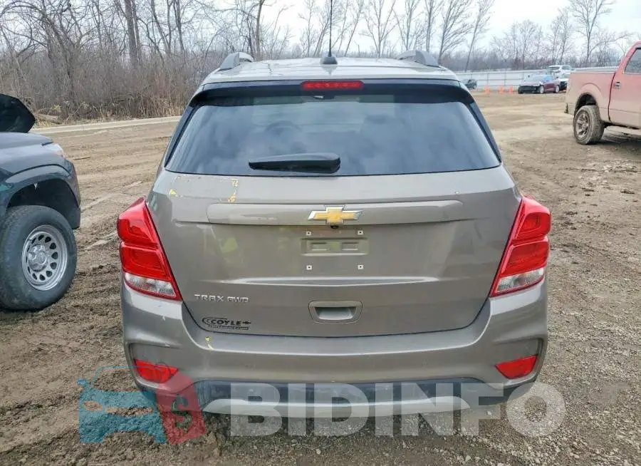 KL7CJPSM1NB528724 Photo# 6