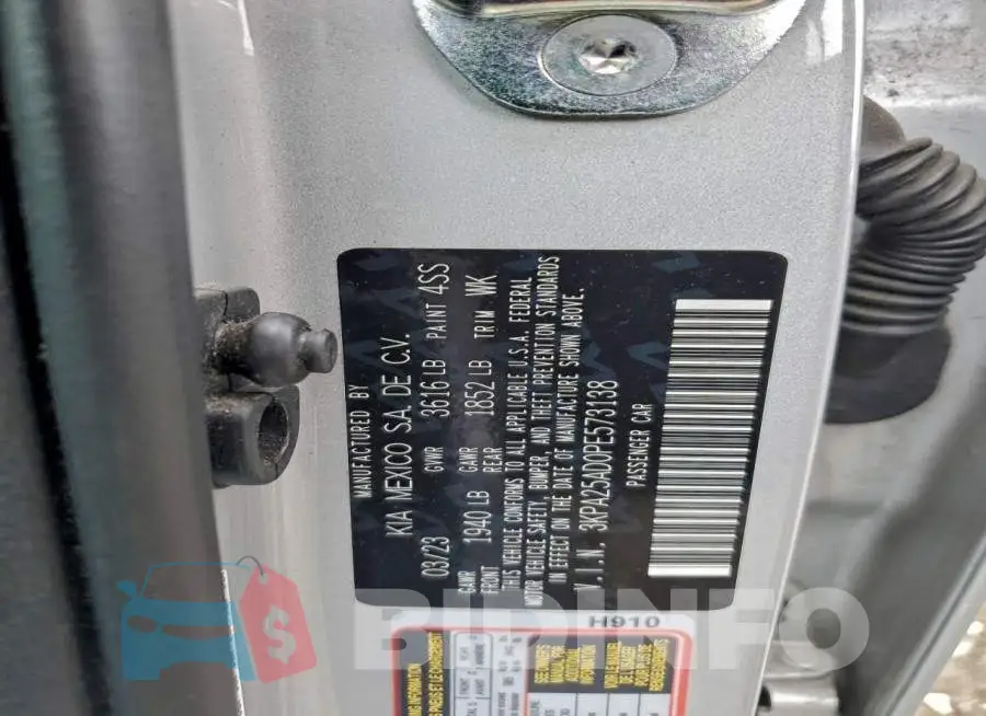 3KPA25AD0PE573138 Photo# 12