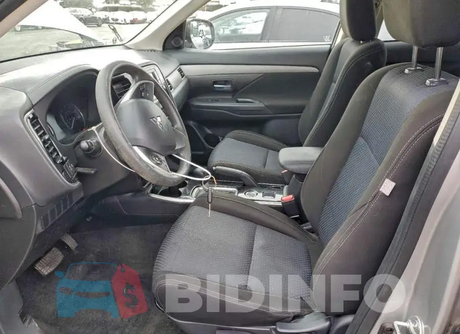 JA4AZ3A37JZ053483 Photo# 7
