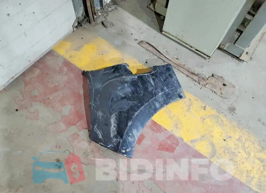 2T1BURHE2JC970912 Photo# 12