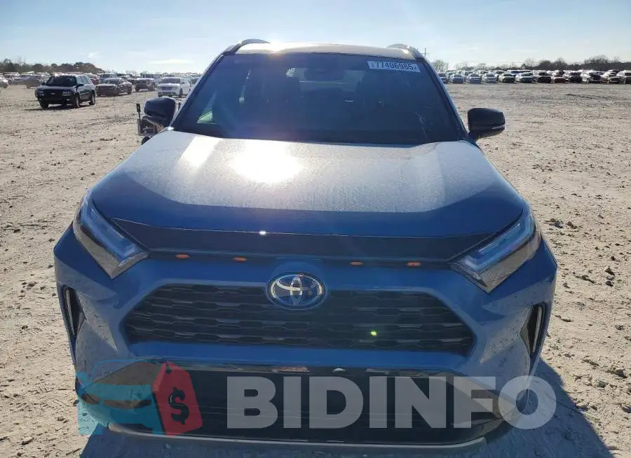 2T3E6RFV3RW057071 Photo# 5