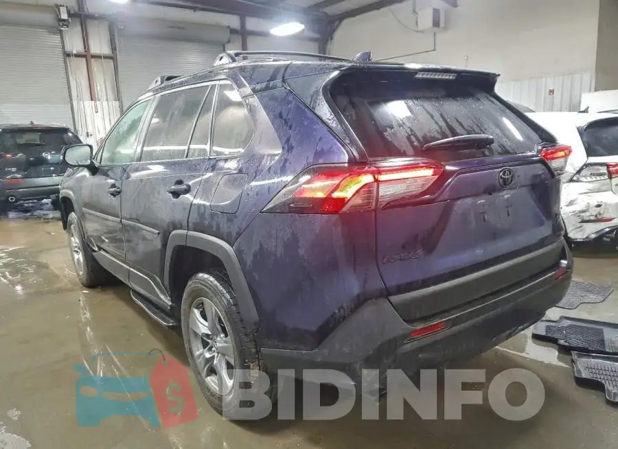 2T3P1RFV1RW491772 Photo# 2