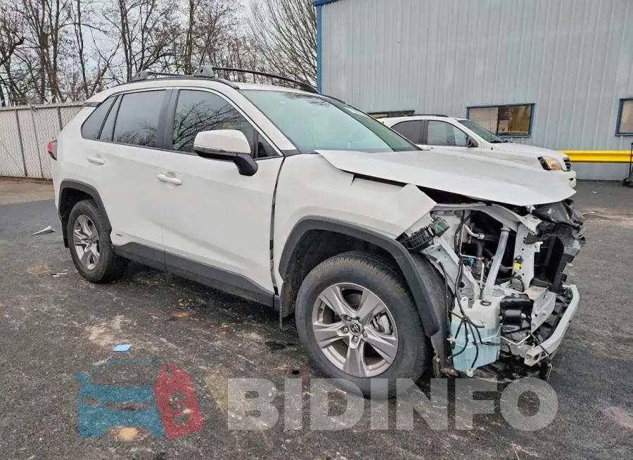 JTMRWRFV8SD281392 Photo# 4