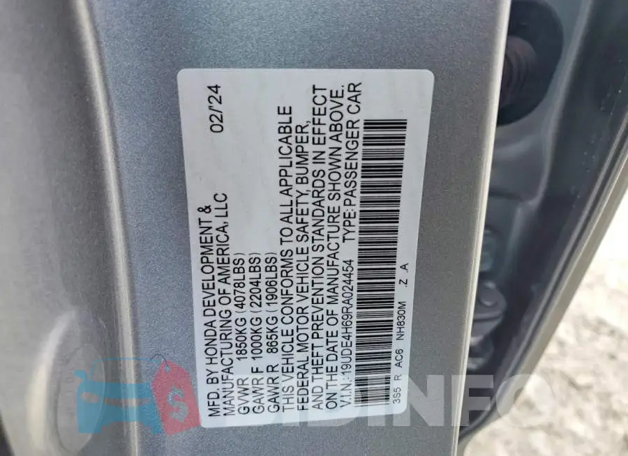 19UDE4H69RA024454 Photo# 12