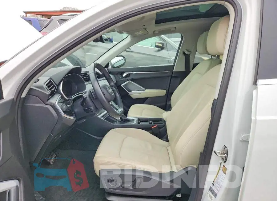 WA1EECF38M1035602 Photo# 7