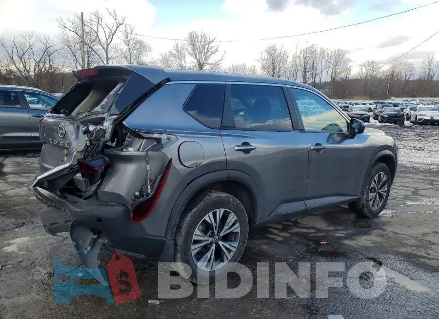 JN8BT3BB4PW475985 Photo# 3