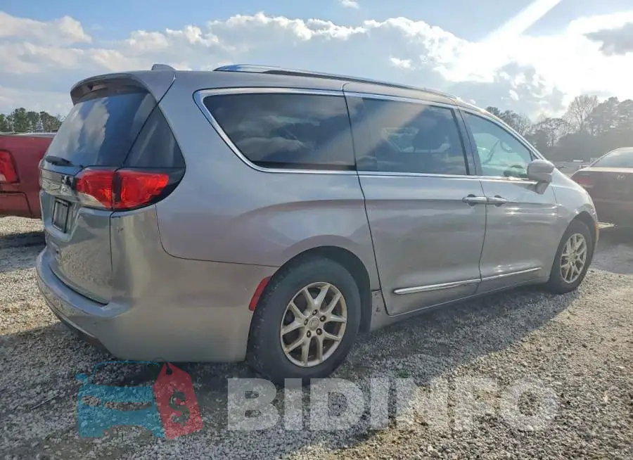 2C4RC1BG4LR271264 Photo# 3