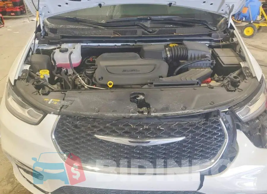 2C4RC1BG9TR168146 Photo# 12