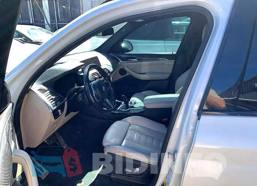 5UXTY9C04L9B01419 Photo# 5