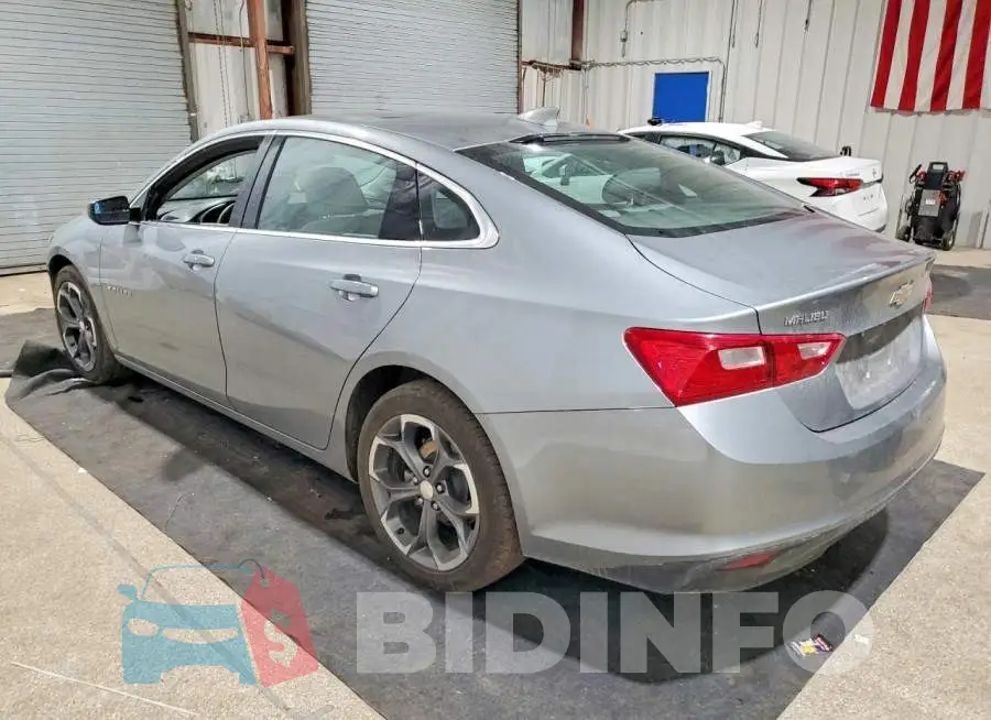 1G1ZD5ST1PF212325 Photo# 2